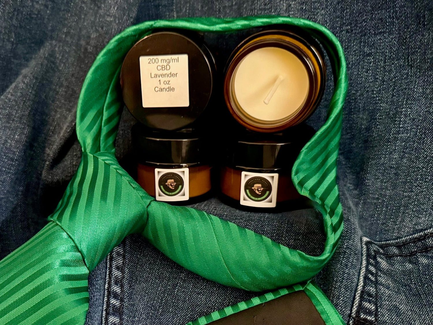 CBD 200 mg/ml Lavender Candle - Forbes outlet’s
